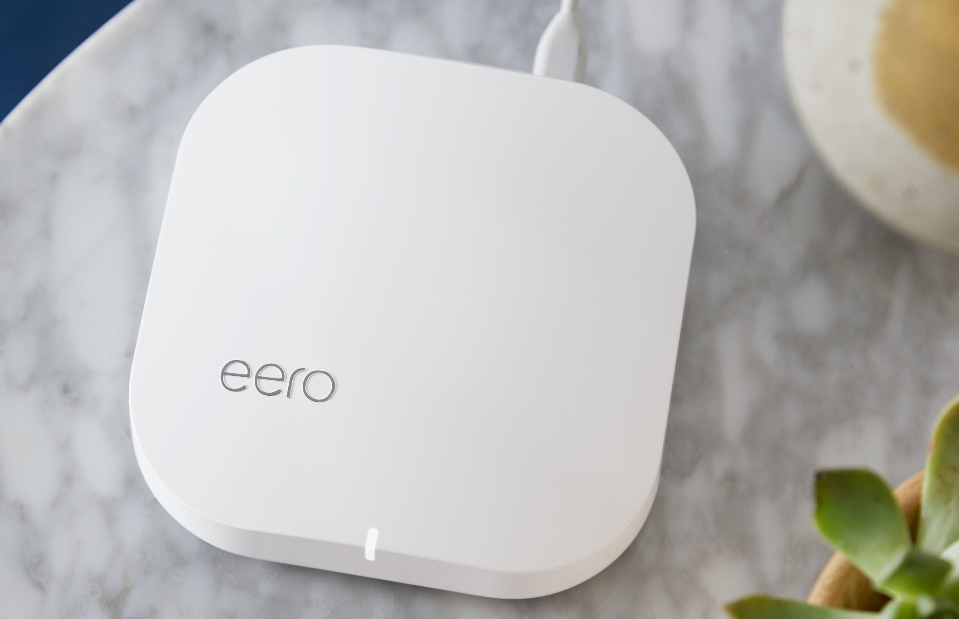 Eero Photo