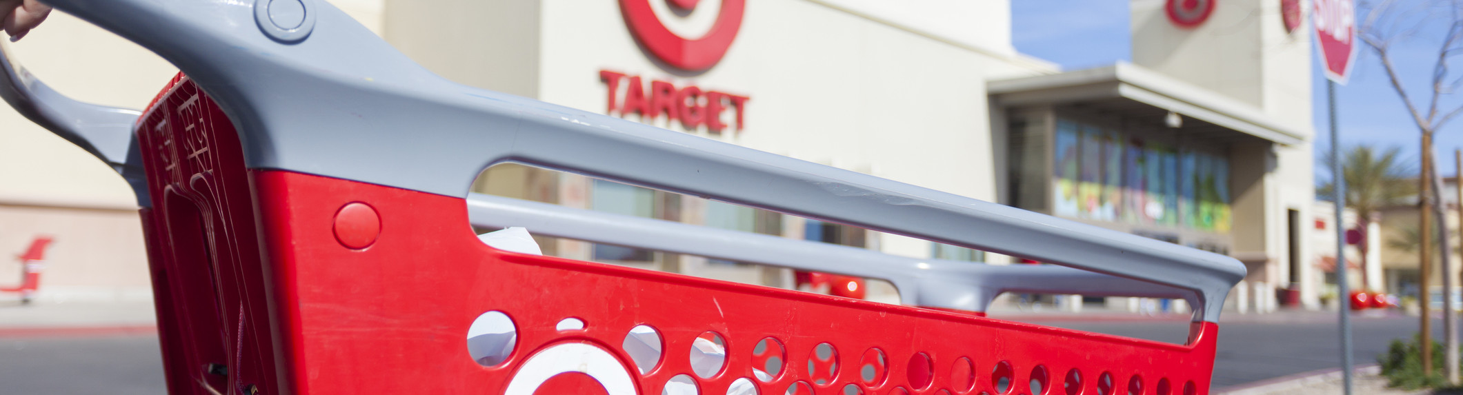 Target cart and sign
