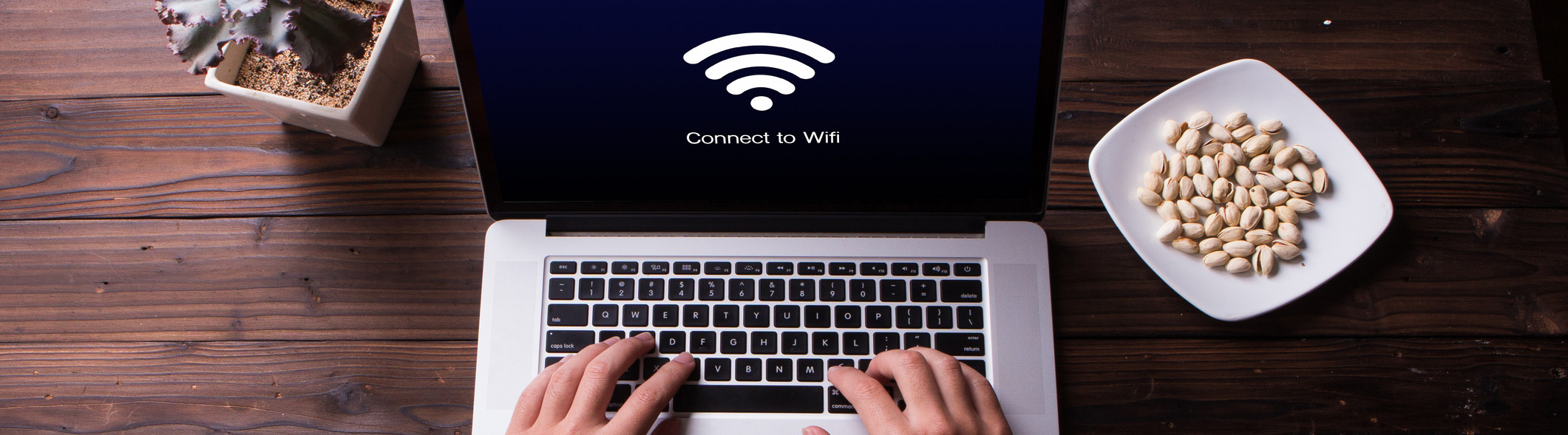 laptop connecting to WiFi