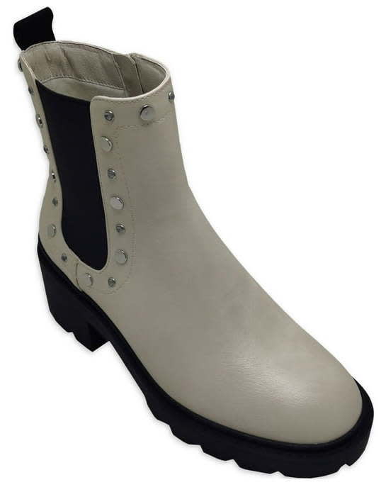 Time and Tru Women's Embellished Chelsea Boots