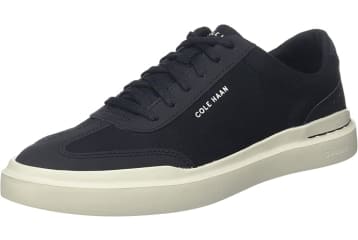 Apparel, Shoes & More Staff Picks at Woot: Deals from $8
