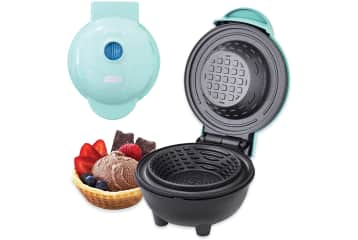 Dash Multi Mini Waffle Maker: Four Mini Waffles, Perfect for Families and  Individuals, 4 inch Dual Non-Stick Surfaces with Quick Release & Easy  Clean