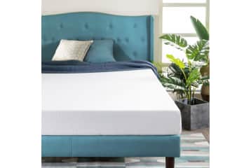 Pressure relief green tea deals memory foam queen mattress
