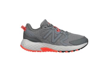 New Balance Clearance at Shoebacca: Up to 60% off + extra 10% off