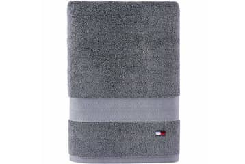 Tommy Hilfiger Modern American Solid Bath Towel, 30 X 54 Inches, 100%  Cotton 574 GSM (Bright White)