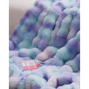 Dennylife Aurora Faux Fur Throw Blanket 50x60 Inches: $39.89