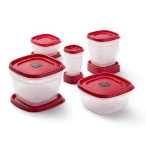 Rubbermaid 26-Piece Easy Find Food Storage Set: $8 Rubbermaid 26-Piece Easy Find Food Storage Set: $8