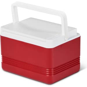 Igloo Legend 5-Quart 6-Can Cooler: $16