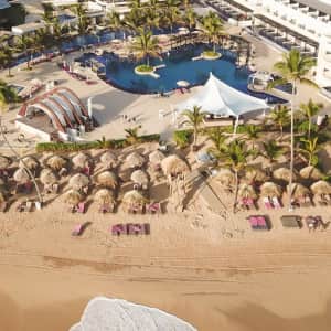 4-Night All-Inclusive Royalton CHIC Punta Cana Flight & Hotel Vacation: From $1,138 for 2 4-Night All-Inclusive Royalton CHIC Punta Cana Flight & Hotel Vacation: From $1,138 for 2