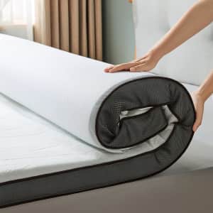 Linsy Living 3" Full Gel Memory Foam Mattress Topper: $68.39
