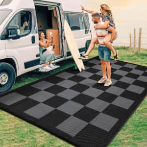 GlowSol 9x12-Foot Checkered Outdoor Rug: $40