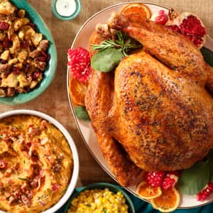 Aldi Thanksgiving Meal: Feed 10 for less than $47