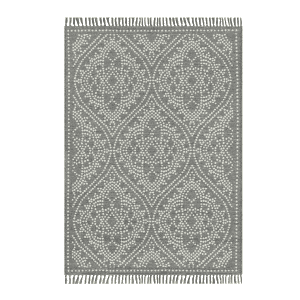 Better Homes & Gardens 5 x 7-Foot Medallion Outdoor Rug: $22.80