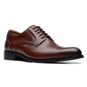 Clarks Outlet Men's Shoe Deals at eBay: Up to 62% off