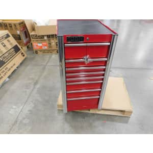 Harbor Freight Tools Scratch and Dent Sale: Up to 40% off