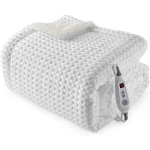 Caromio Heated Throw Blanket: $29.24