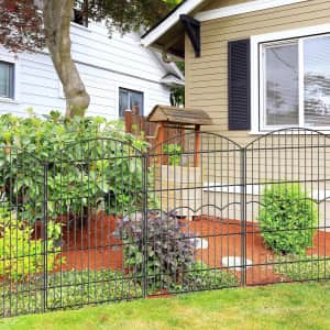 Firstness 14.8-Foot Metal Garden Fence 6-Panels: $38.99