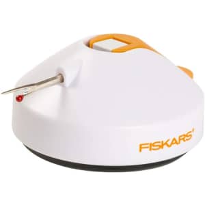 Fiskars Tabletop Seam Ripper: $5.99