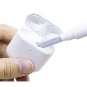 Cleaner Kit for Headphone Cases: $11