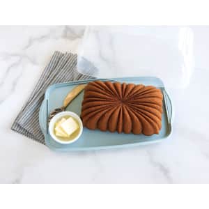 Nordic Ware Loaf Cake Keeper: $15
