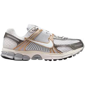 Nike Men's Clearance Shoes at Going, Going, Gone: Up to 85% off