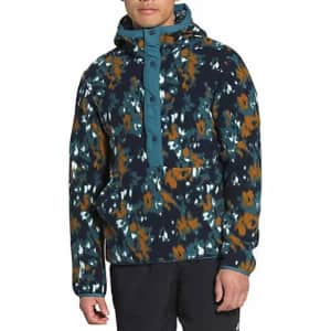 The North Face Men's Carbondale Fleece 1/4 Snap Button Jacket: $52.78