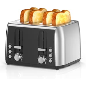 Cowsar 4-Slice Toaster: $34.99