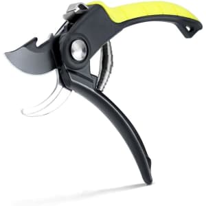 Amazon Outlet Overstock Lawn and Garden Deals: Up to 68% off