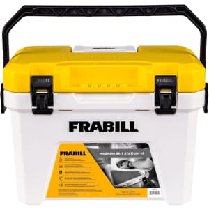 Frabill 19-Quart Magnum Bait Station Live Bait Well: $49.99