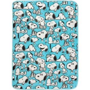 Silver Buffalo Peanuts Snoopy 45x60" Fleece Throw: $9.99 Silver Buffalo Peanuts Snoopy 45x60" Fleece Throw: $9.99