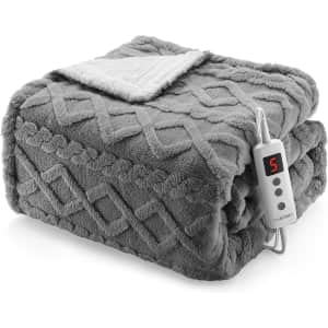 Caromio 50" x 60" Heated Throw Blanket: $29.59