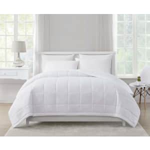 Mainstays Solid Down Alternative Blanket: Twin for $13, Queen for $16 Mainstays Solid Down Alternative Blanket: Twin for $13, Queen for $16