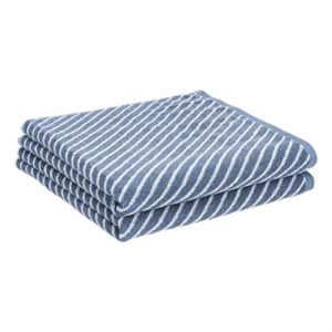 AmazonBasics Reversible Diagonal Stripe Jacquard Bath Towel - 2-Pack, Clear Skies / True Blue for $21