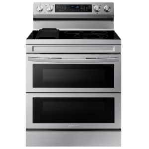 Samsung 6.0-cu. ft. Smart Freestanding Electric Range with Flex Duo for $1,099