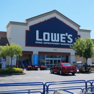 How To Save With Lowe's Weekly Ad