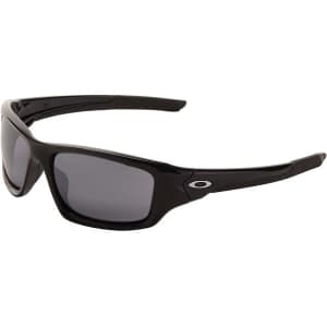 Oakley Sunglass Collection at Proozy: Up to 50% off + extra 25% off