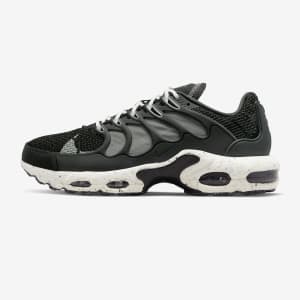 Nike Air Max Last Chance Sale: Up to 49% off