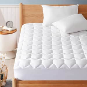 Bedsure Quilted Queen Mattress Pad for $24 Bedsure Quilted Queen Mattress Pad for $24