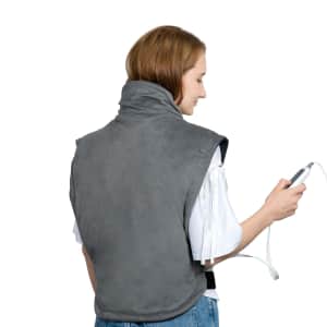 Saroo 24" x 33" Weighted Heating Pad for $22