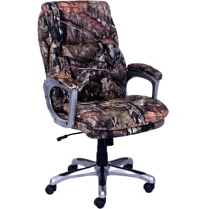 Mossy Oak Break-up Country Camouflage Adjustable Office Chair for $41