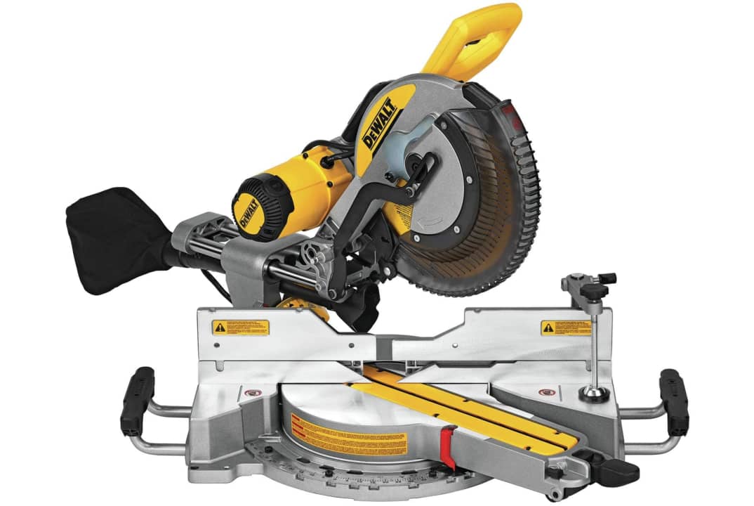 DeWalt 12" 15A Double-Bevel Sliding Compound Miter Saw: $399