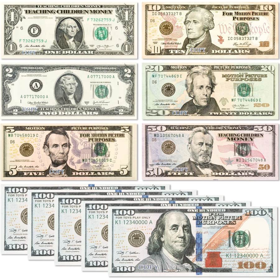 Fake Money 70-Piece Set: $6.99