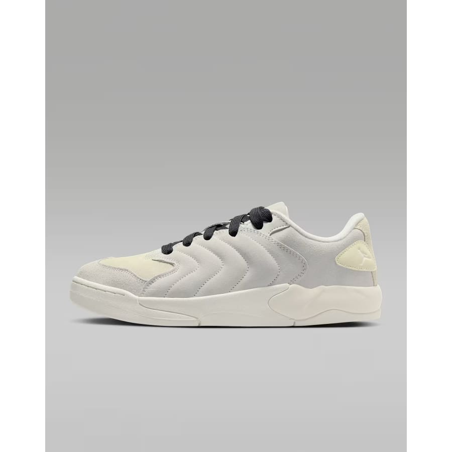 Nike Jordan Sale: Up to 48% off