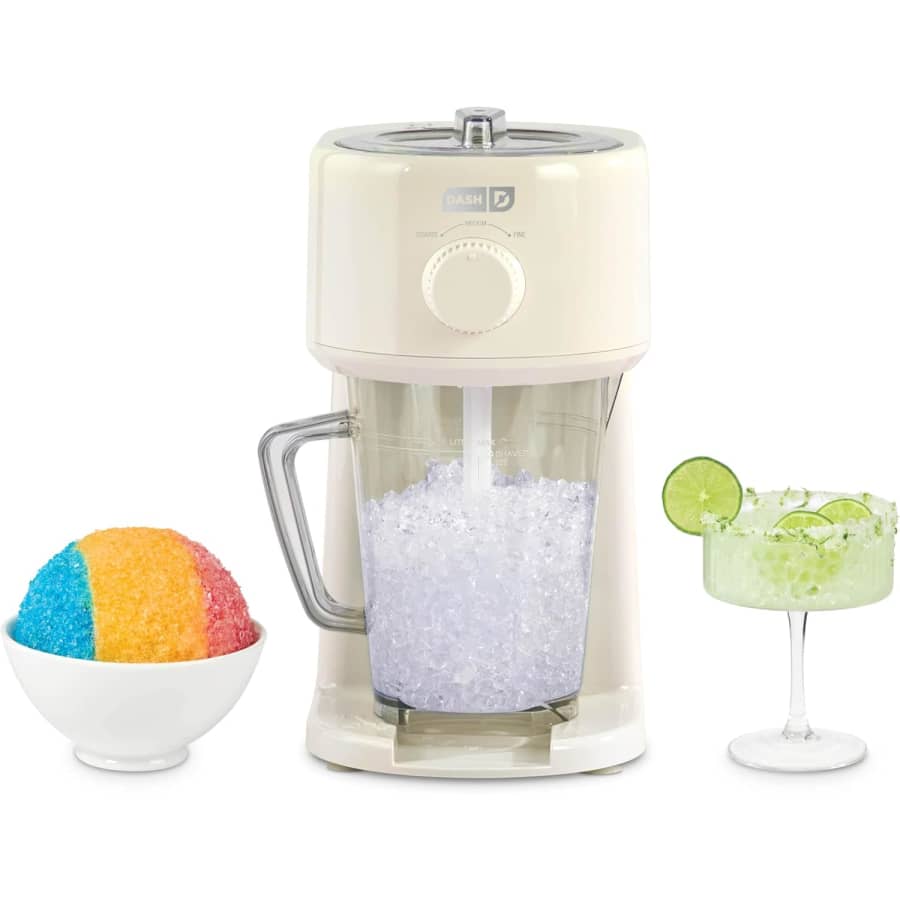 Dash Deluxe Shaved Ice & Slushy Maker: $26 Dash Deluxe Shaved Ice & Slushy Maker: $26