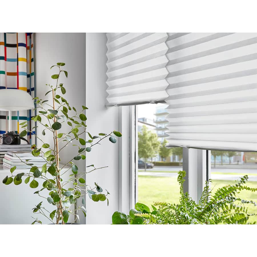 Schottis 35-1/2" x 74-3/4" Pleated Shade: $4.99