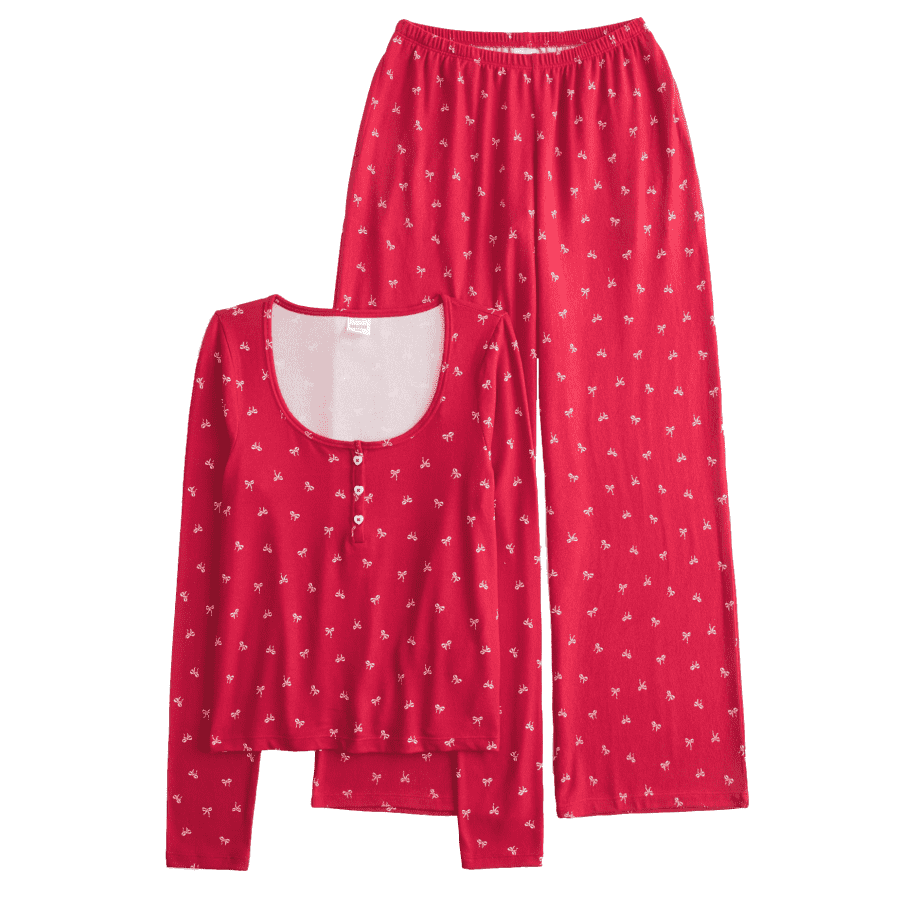 Hollister Women's Sleep & Loungewear Black Friday Sale: 30% off Hollister Women's Sleep & Loungewear Black Friday Sale: 30% off