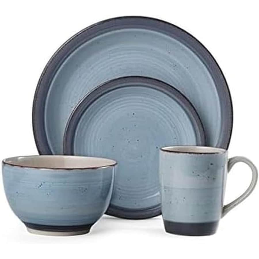 Pfaltzgraff Sadie 16-Piece Dinnerware Set: $35.49