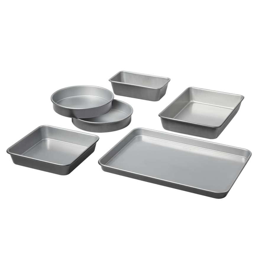 Cuisinart 6-Piece Bakeware Set: $30