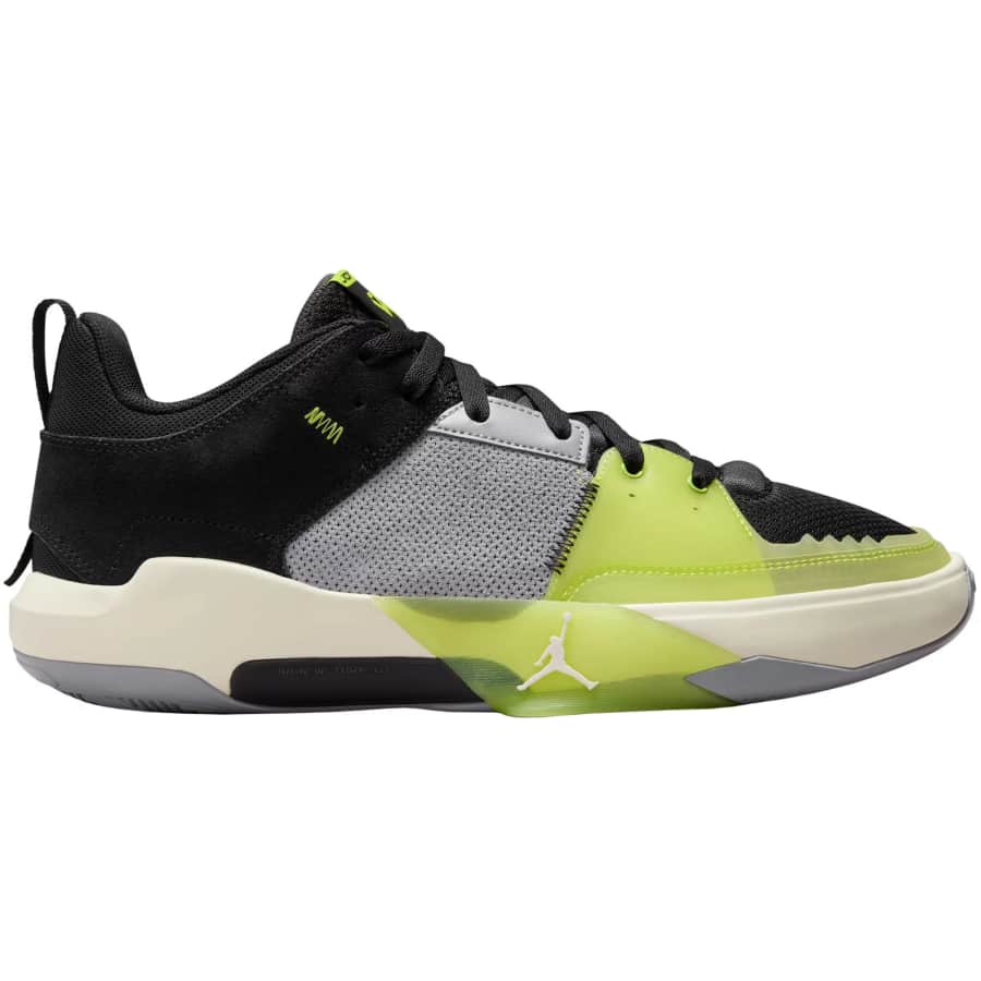 Nike Deals at Dick's Sporting Goods: 25% off many styles Nike Deals at Dick's Sporting Goods: 25% off many styles