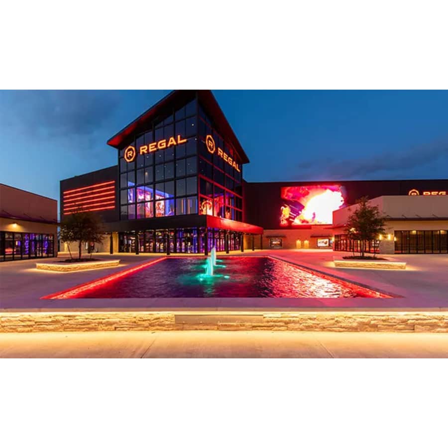 Regal Cinemas Tickets and Snacks at Groupon: From $14